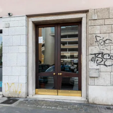 בית הארחה Residenza Testaccio רומא